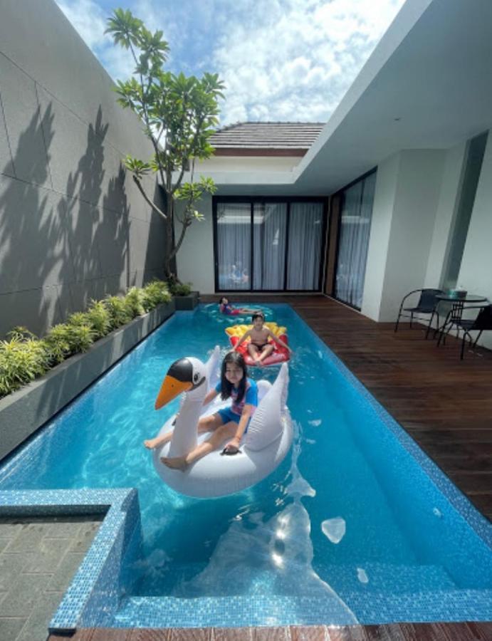Villa Carmela Batu by Kingspark 8 Exteriör bild